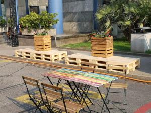 Akazie Bistrotisch 0